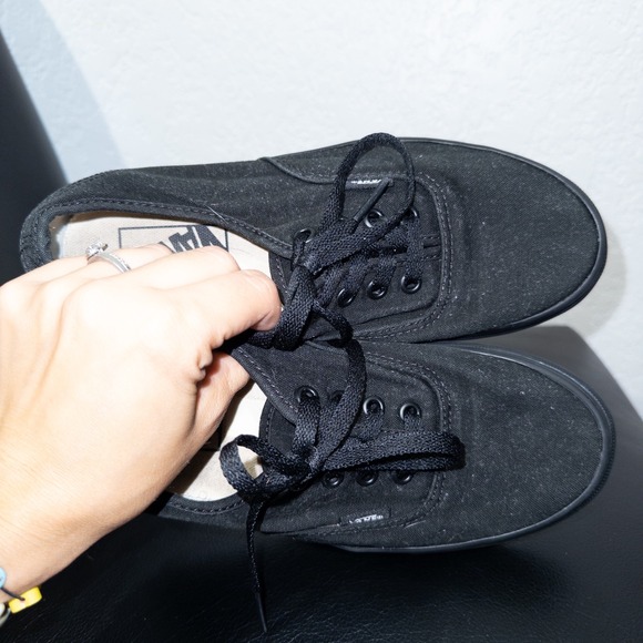 Vans Triple Black Authentic Skater Canvas Sneakers Size 7 - Picture 2 of 6